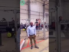 Robot công nghiệp và điệu nhảy đu đưa nhịp nhàng