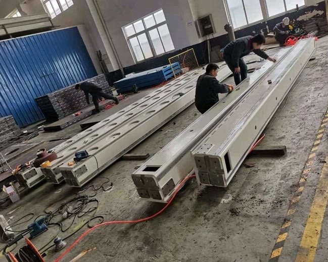 Robot có thể điều chỉnh đường ray tuyến tính Cnc nối cho đường ray bán kín trong môi trường khắc nghiệt
