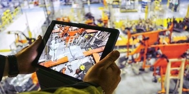 Cánh tay rô-bốt Abb sáu trục Tạo hình rô-bốt IRB 8700 đang hàn xếp chồng các nhà máy ô tô