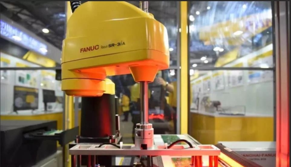 Giải pháp Giá cánh tay rô-bốt Fanuc Theo dõi trực quan thấp đối với phôi ngẫu nhiên bị rối loạn