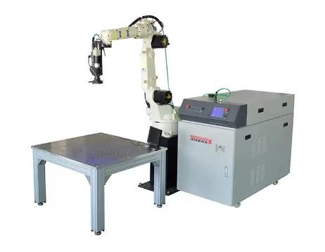 Hệ thống hàn bằng sợi quang Robot Máy hàn Đường dẫn quang Cánh tay robot di động Độ rộng xung 0,1-20ms