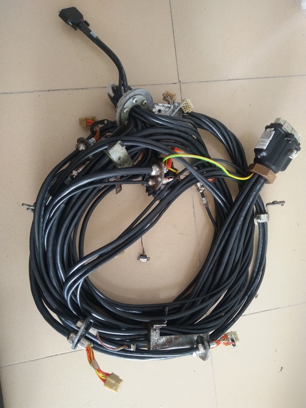 Phụ kiện Robot đa năng 3HAC024386-001 Bộ điều khiển robot 1-6 Cáp khai thác trục