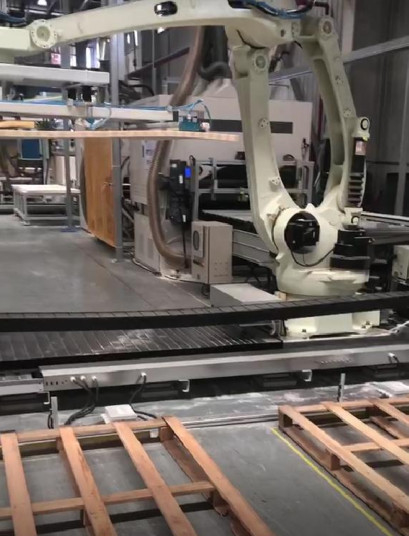 Hướng dẫn tuyến tính cho máy robot dẫn động động cơ AC - Được lắp đặt trong 2 đơn vị cho các ứng dụng công nghiệp