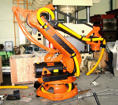 Hỗ trợ kỹ thuật Bộ quần áo robot chống áp lực cho HYUNDA / ABB / FANUC / KUKA