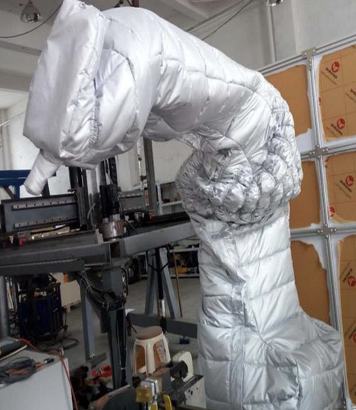 Vỏ bảo vệ robot polyurethane chống nước cho ABB FANUC KUKA YASKAWA UR trong nhiều môi trường khác nhau